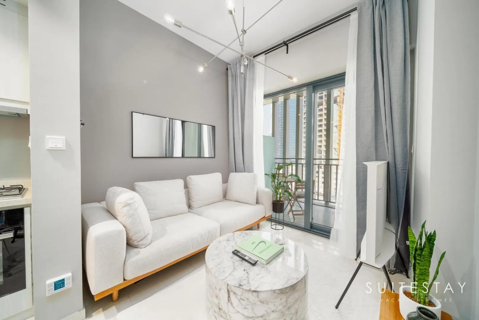 Business Bay Executive City Suite Dubai Apartment